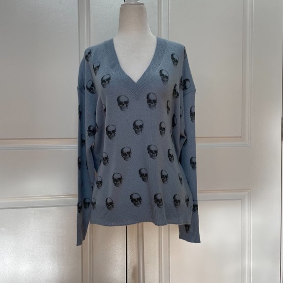 Skull Cashmere Mia V-Neck Skull Print Cashmere Sweater - Picture 2 of 8